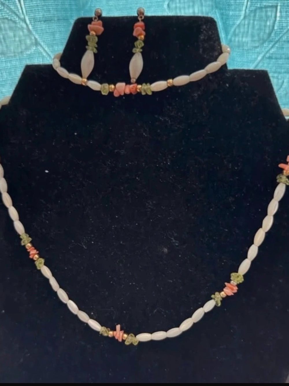 Vinted Beaded Coral & Peridot Necklace and Earring Set - White and Green